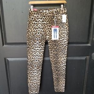 HOT LEOPARD HIGH RISE SKINNY ANKLE JEANS NWT